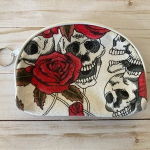Simple Rose Skull Tapestry Cosmetic Bag  Purser 6”